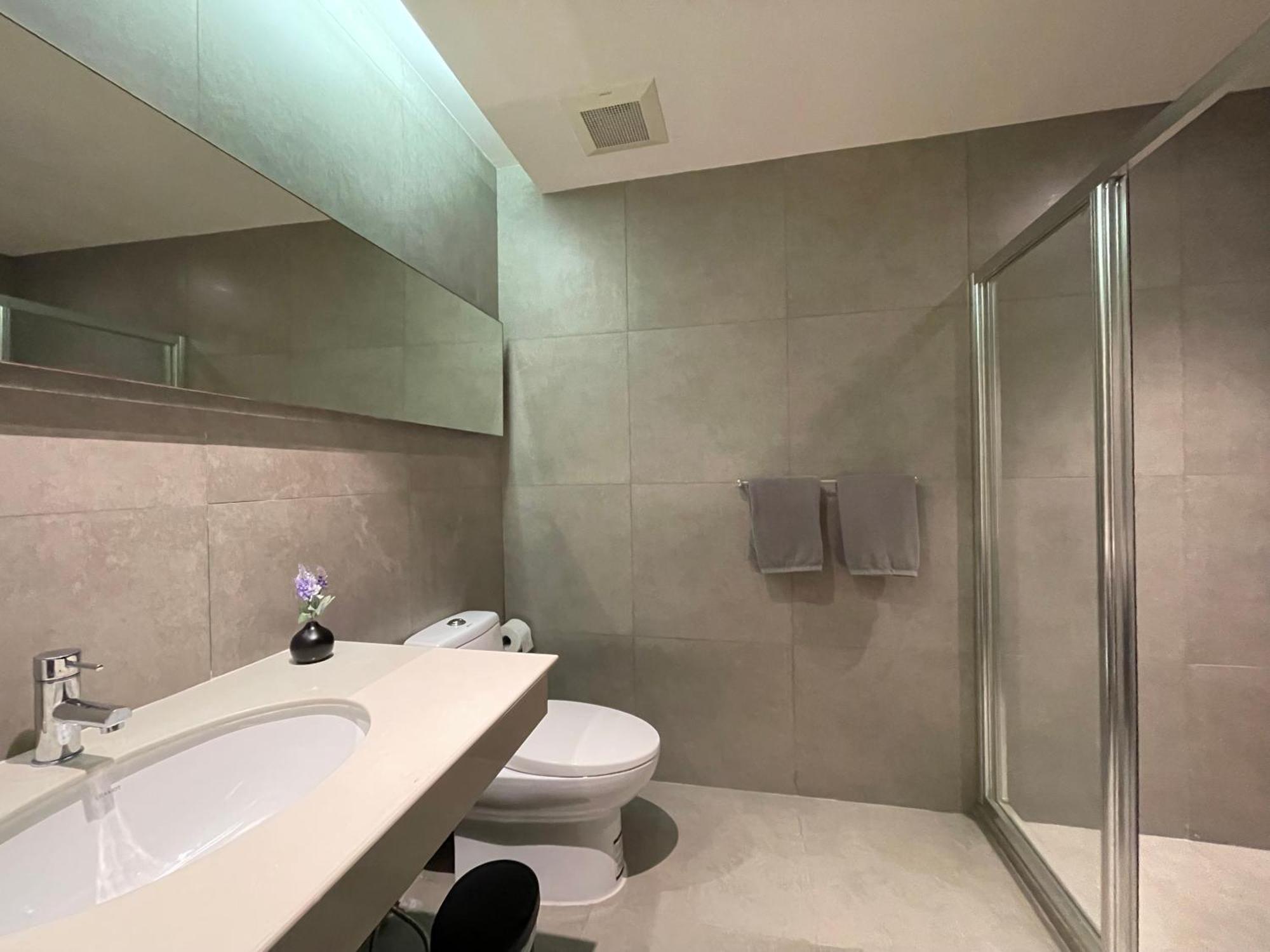 Cgcasa Hotel Bangkok Habitación foto